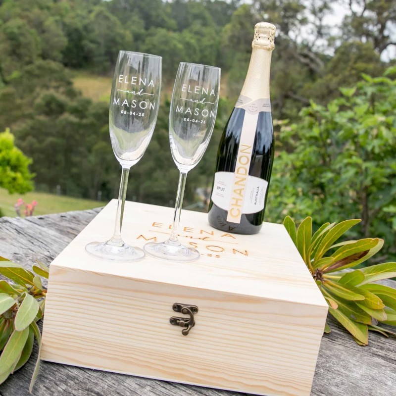 engraved-wooden-gift-boxed-wedding-champagne-glass-set